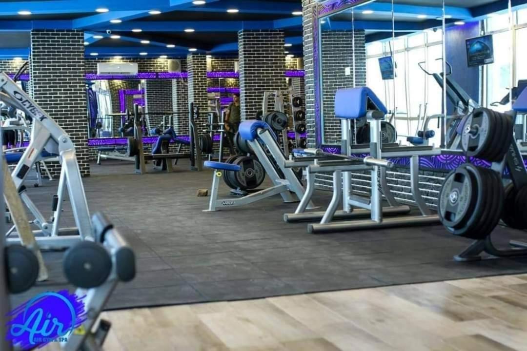 Crown With Fitness And Wellness Appartement Caïro