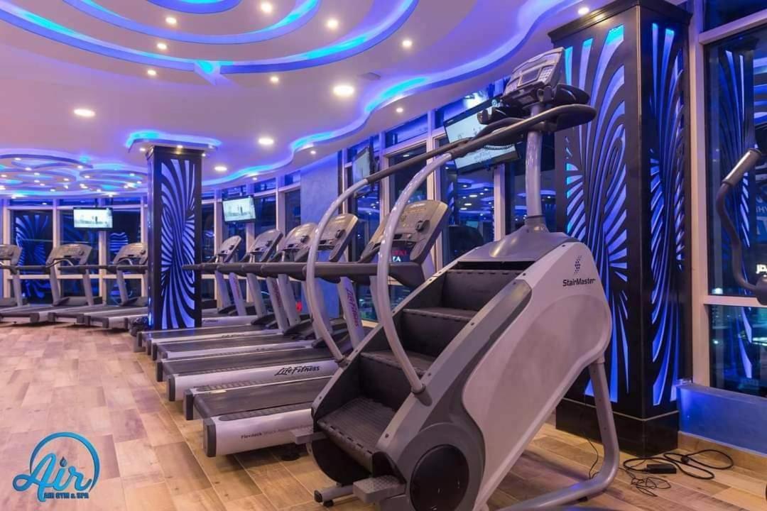 Crown With Fitness And Wellness Appartement Caïro