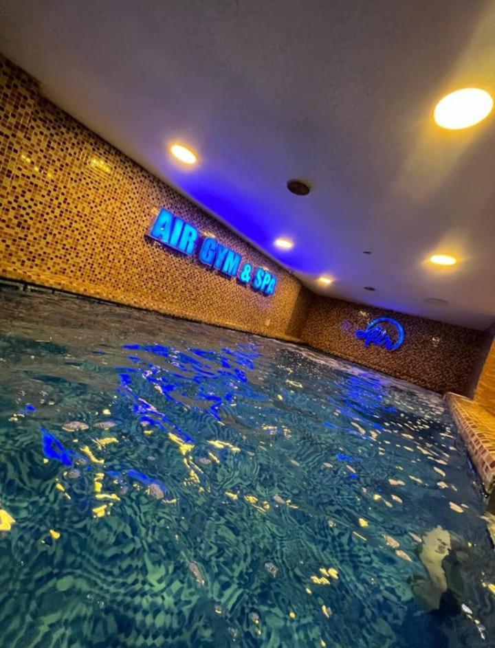 Crown With Fitness And Wellness Appartement *